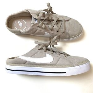 NWOT Nike Court Legacy Mule Cream White Size 9